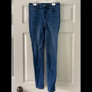 BARELY WORN AMERICAN EAGLE DENIM
